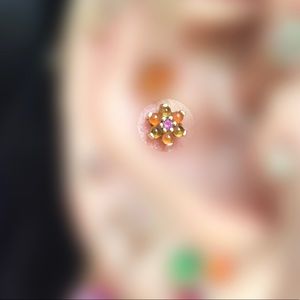 BVLA YG Flower 2 with Citrine, Carnelian and Hot Pink Sapphire, 16g, Threaded